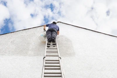 Peinture extérieure à Rônai — façades et ravalement